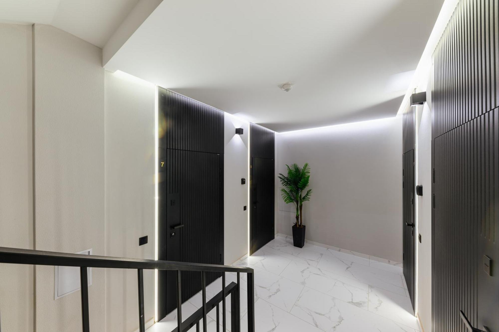 Luxury Apartments Laborca Uschhorod Exterior foto