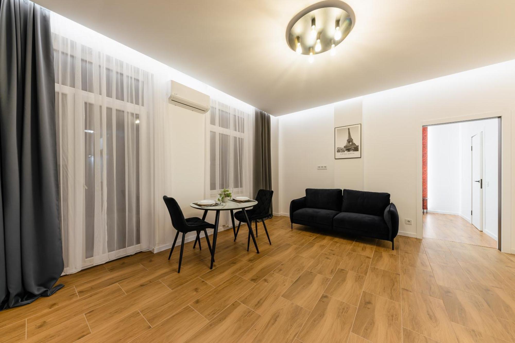 Luxury Apartments Laborca Uschhorod Exterior foto