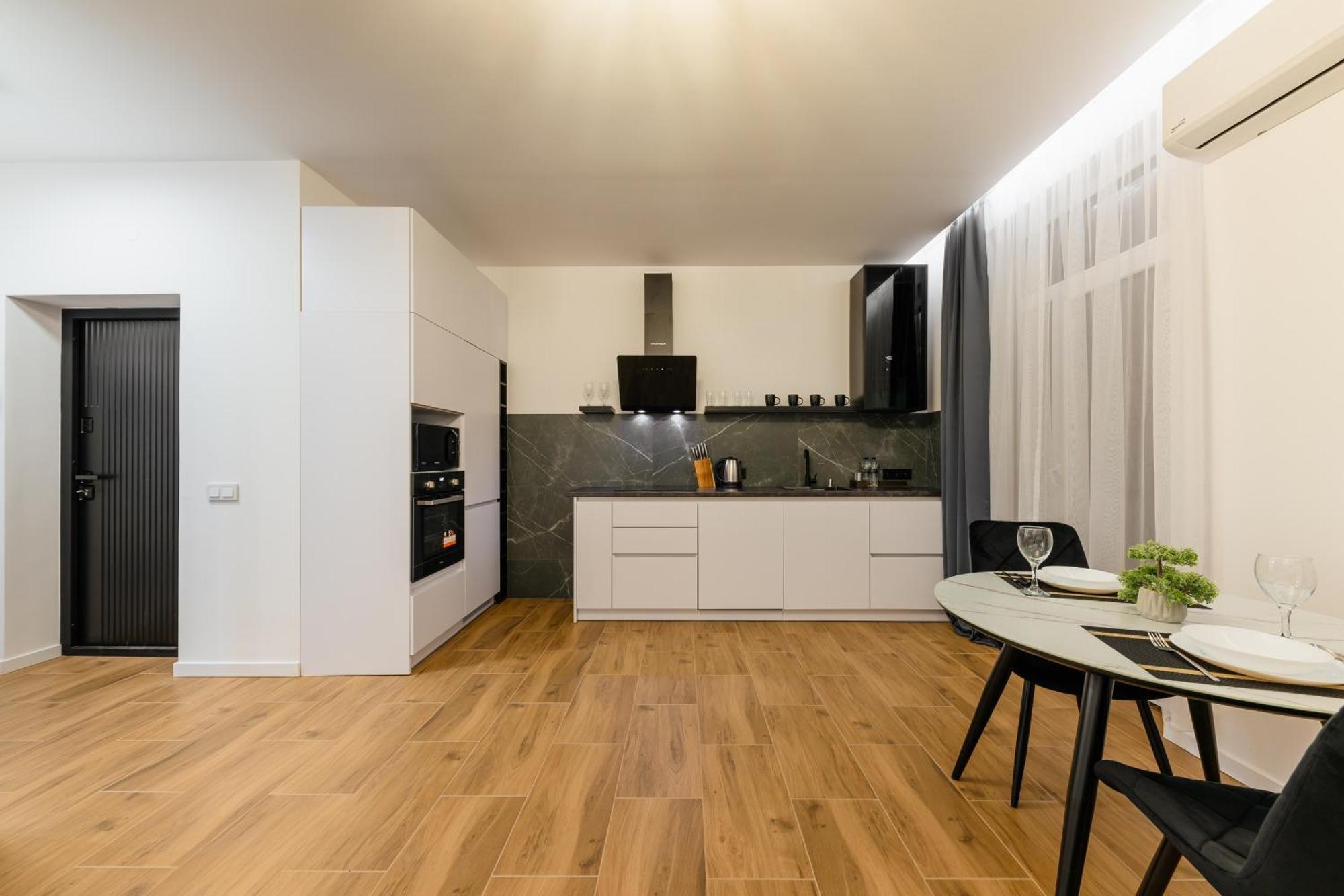 Luxury Apartments Laborca Uschhorod Exterior foto