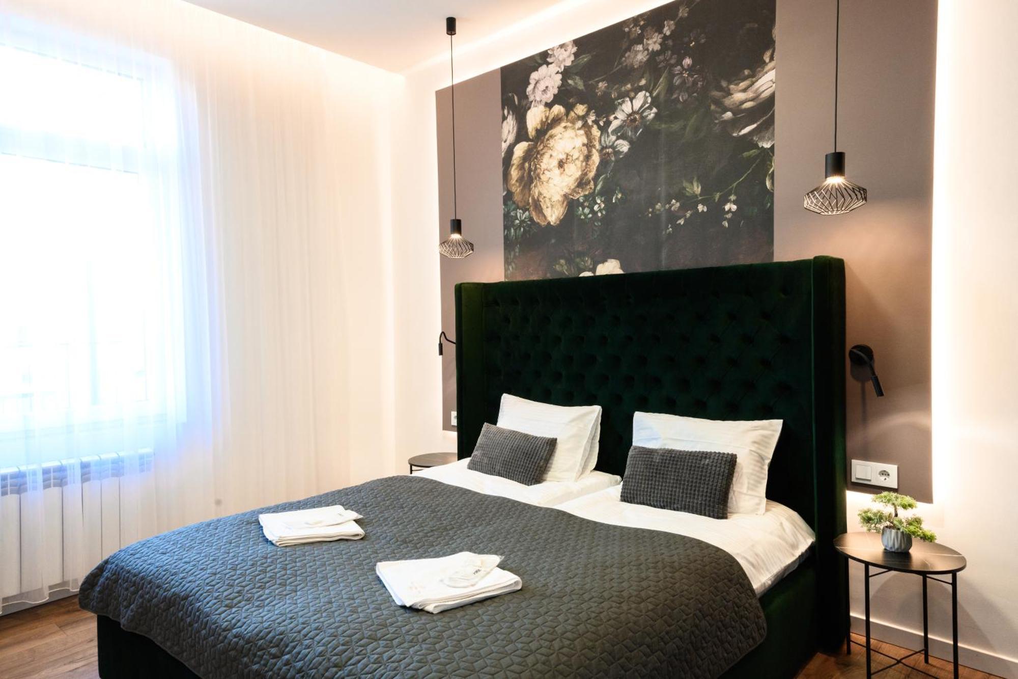 Luxury Apartments Laborca Uschhorod Exterior foto